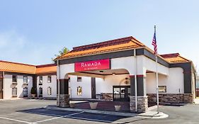 Ramada Hendersonville Nc 2*